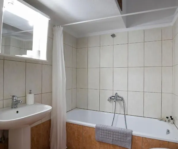 Park View Apartment, Vesta Philoxenia